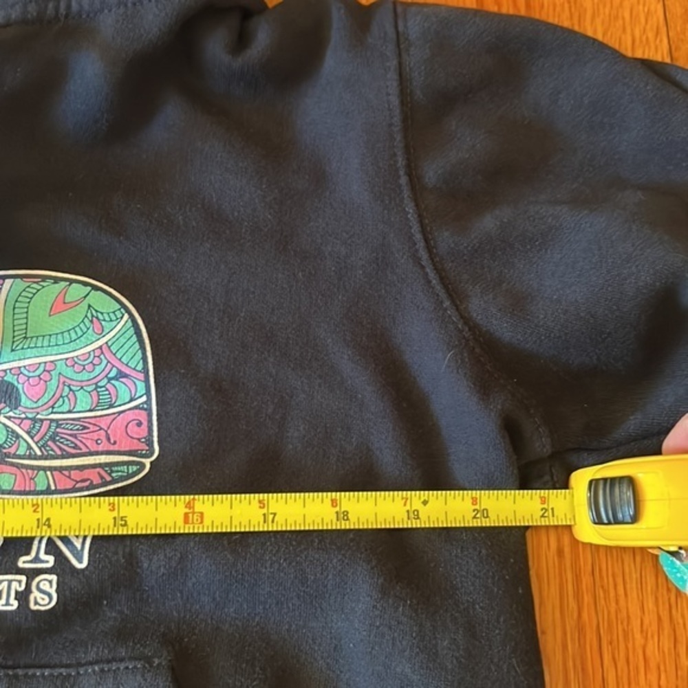 Girls Boston Massachusetts Paisley Whale Hoodie Sz. Large 🐳 - Picture 5 of 6